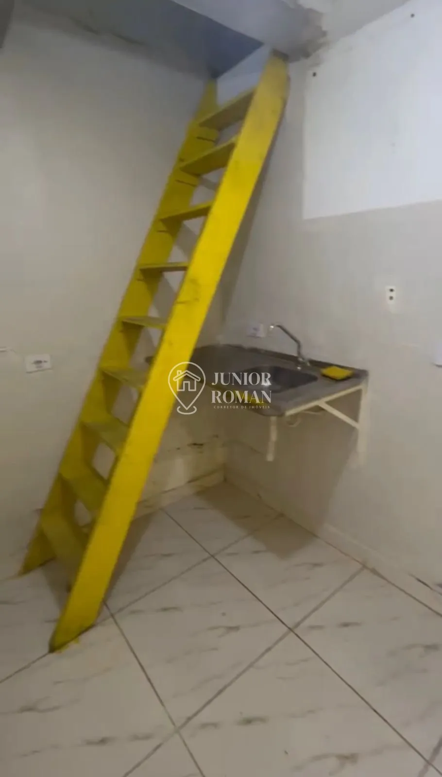 Imagem LOJA PARA LOCAÇÃO COM DEPOSITO NA AV ROTARY EM FRENTE AO SHOPPING SÃO BERNARDO PLAZA