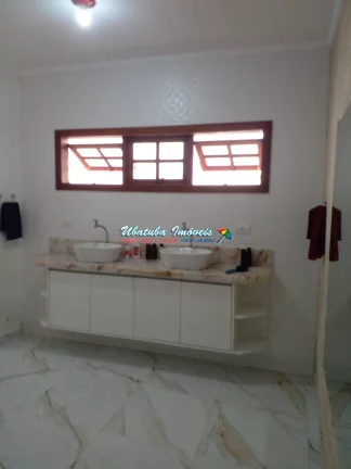 Imagem Linda Casa com 2700 metros de área verde