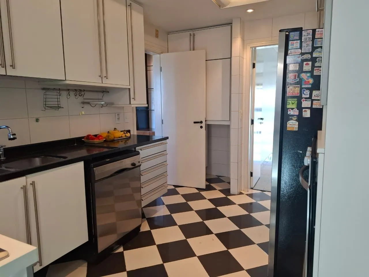 Imagem Apartamento a venda com 4 dormitórios, 3 suítes, 4 vagas, Panambi, Varanda Goumert