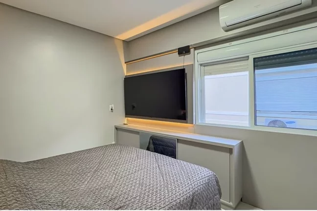 Imagem Casa em Condomínio para venda no bairro Vila Ipiranga em Porto Alegre