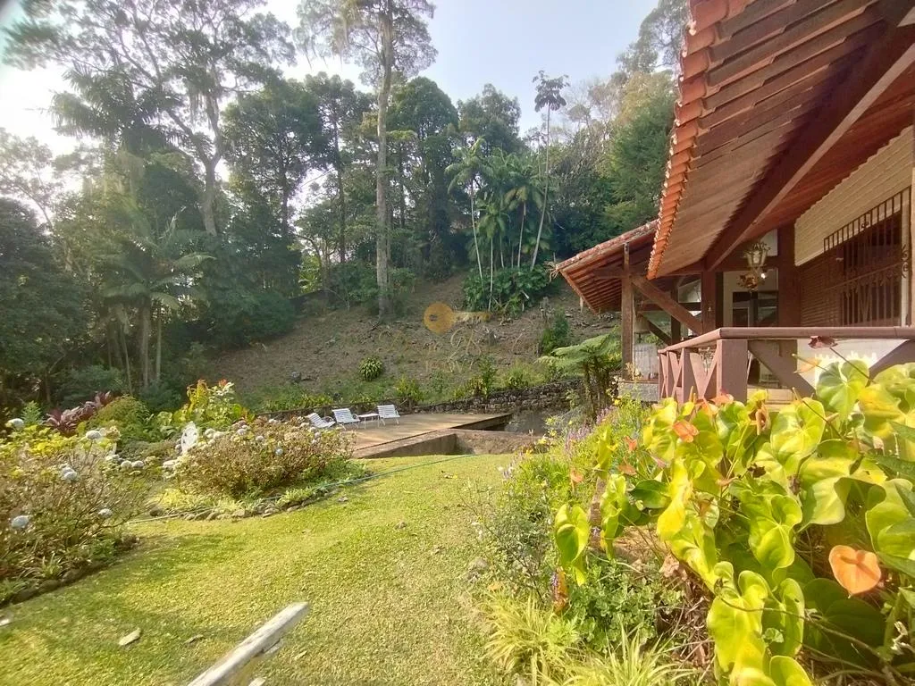 Imagem Casa para Venda em Teresópolis / RJ no bairro Parque do Ingá