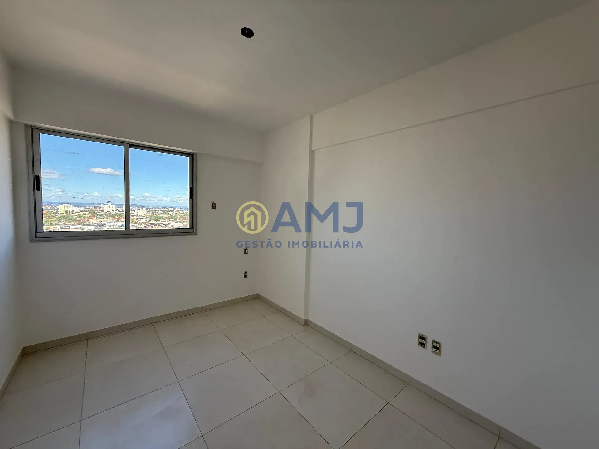 Imagem Apartamento 3 Quartos com armários na Vila Rosa!