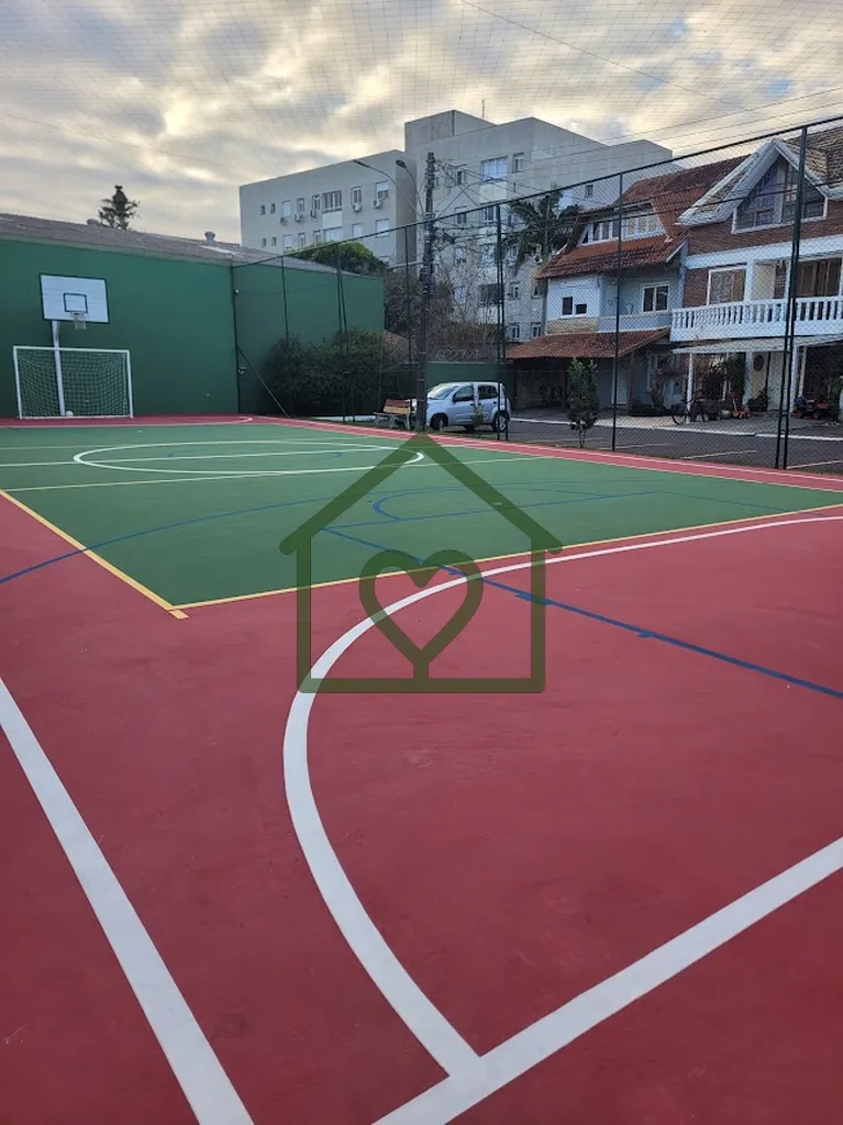 Imagem Casa Aconchegante em Condomínio Fechado 133m² 2 Dormitórios + Sótão Se você procura segurança...
