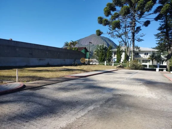 Imagem Terreno para Venda em Teresópolis / RJ no bairro Tijuca