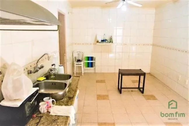 Imagem Casa para venda, 4 Dorm. Ipanema Porto Alegre