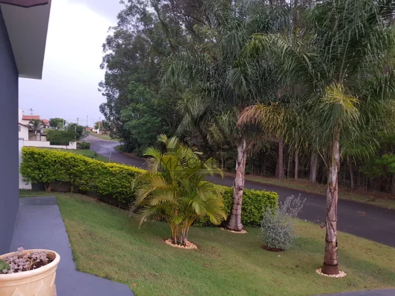 Imagem Casa em frente a Área Preservada - Ninho Verde 1