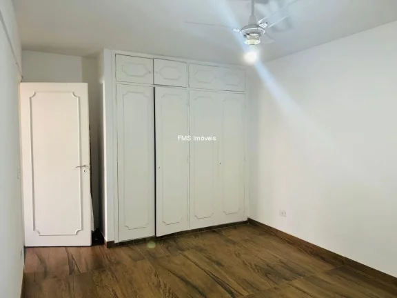 Imagem Apartamento à venda em Moema, São Paulo-SP, com 2 quartos, 2 banheiros, 1 vaga e 73m² de área!