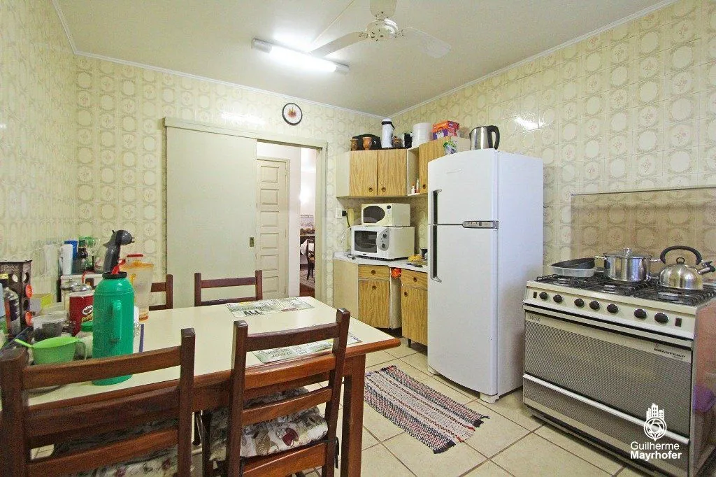 Imagem Casa para Venda - 215m², 3 dormitórios, sendo 1 suites, 3 vagas - Sarandi
