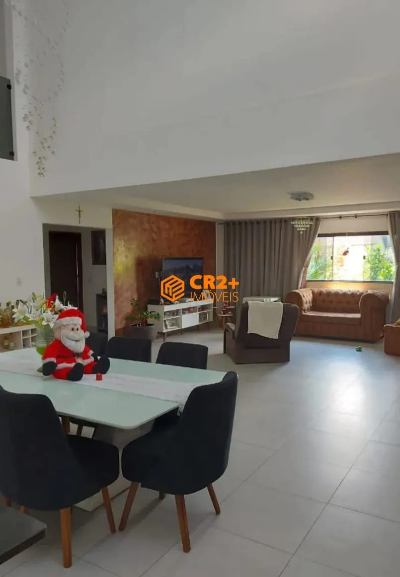 Imagem Vendo casa Alto padrão em Arcoverde 04 quartos, 03 suites, 05 vagas de garagem e