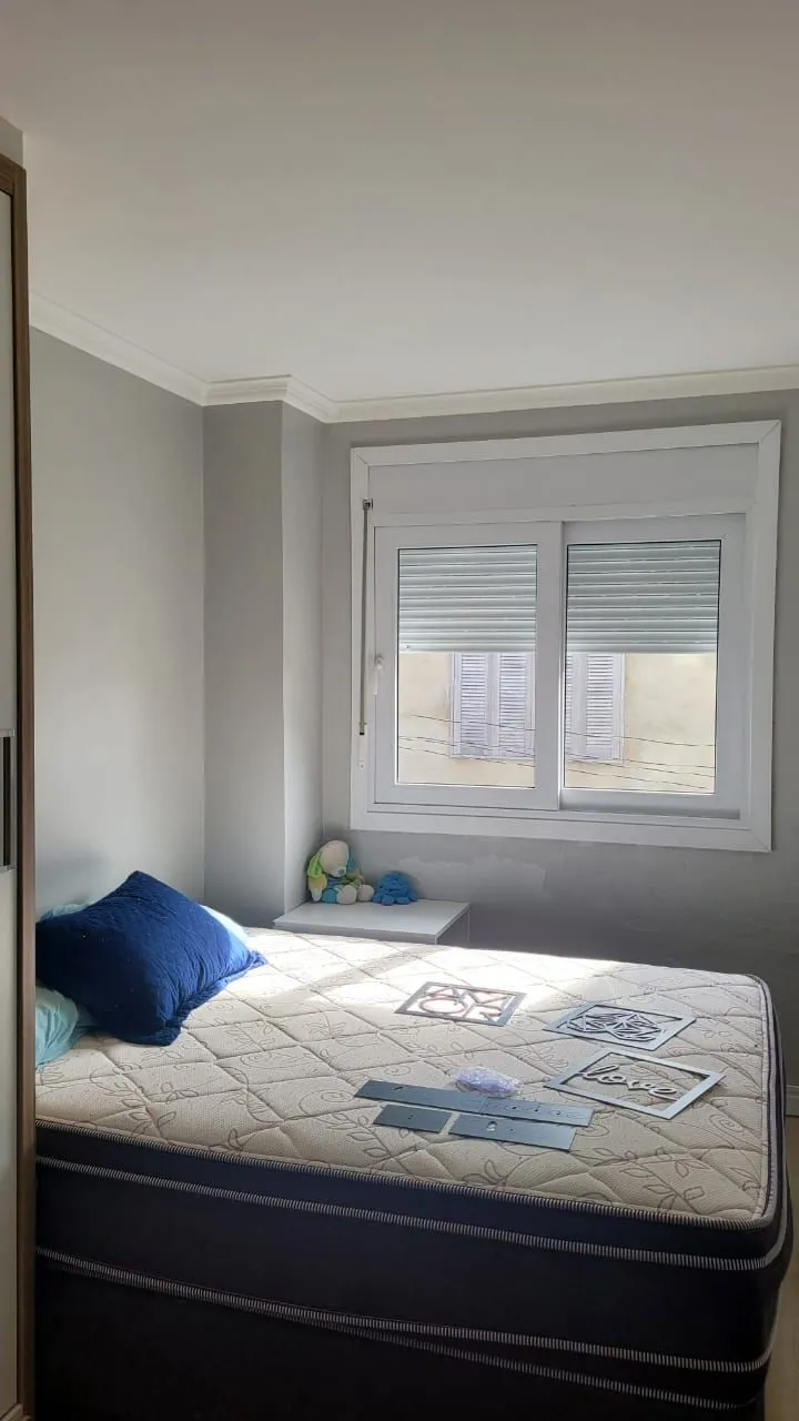 Imagem Sobrado de Alto Padrão na Vila Nova - 3 Dormitórios e 170 m² de Conforto e Estilo!