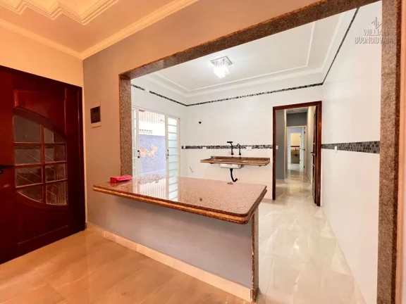 Imagem Casa Geminada à Venda - 2 Dorms (1 Suíte) | Área Gourmet | R$ 550.000