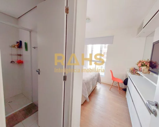 Imagem Encantador apartamento semi-mobiliado em uma das localizações mais queridinhas do bairro Floresta!...