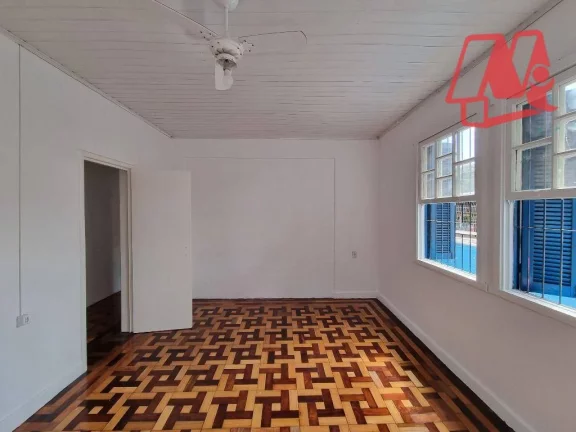 Imagem Casa de 526m² total 261m² útil na Bento próximo ao Posto do INSS