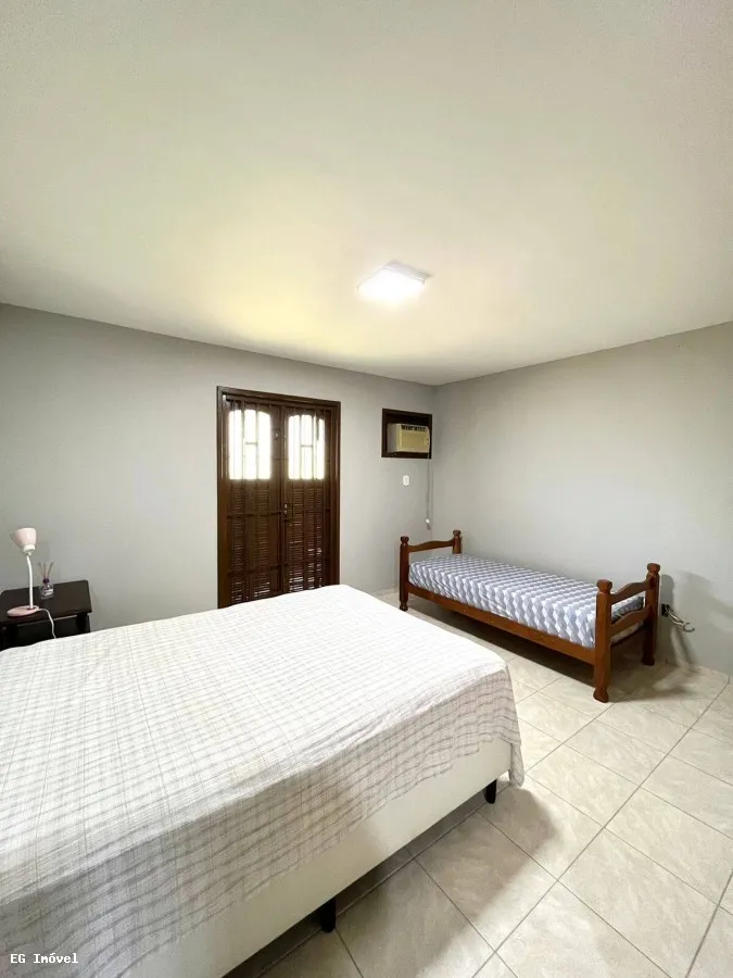 Imagem Casa para Venda em Araruama, Veneza (Praia Seca), 2 dormitórios, 2 suítes, 1 banheiro, 1 vaga