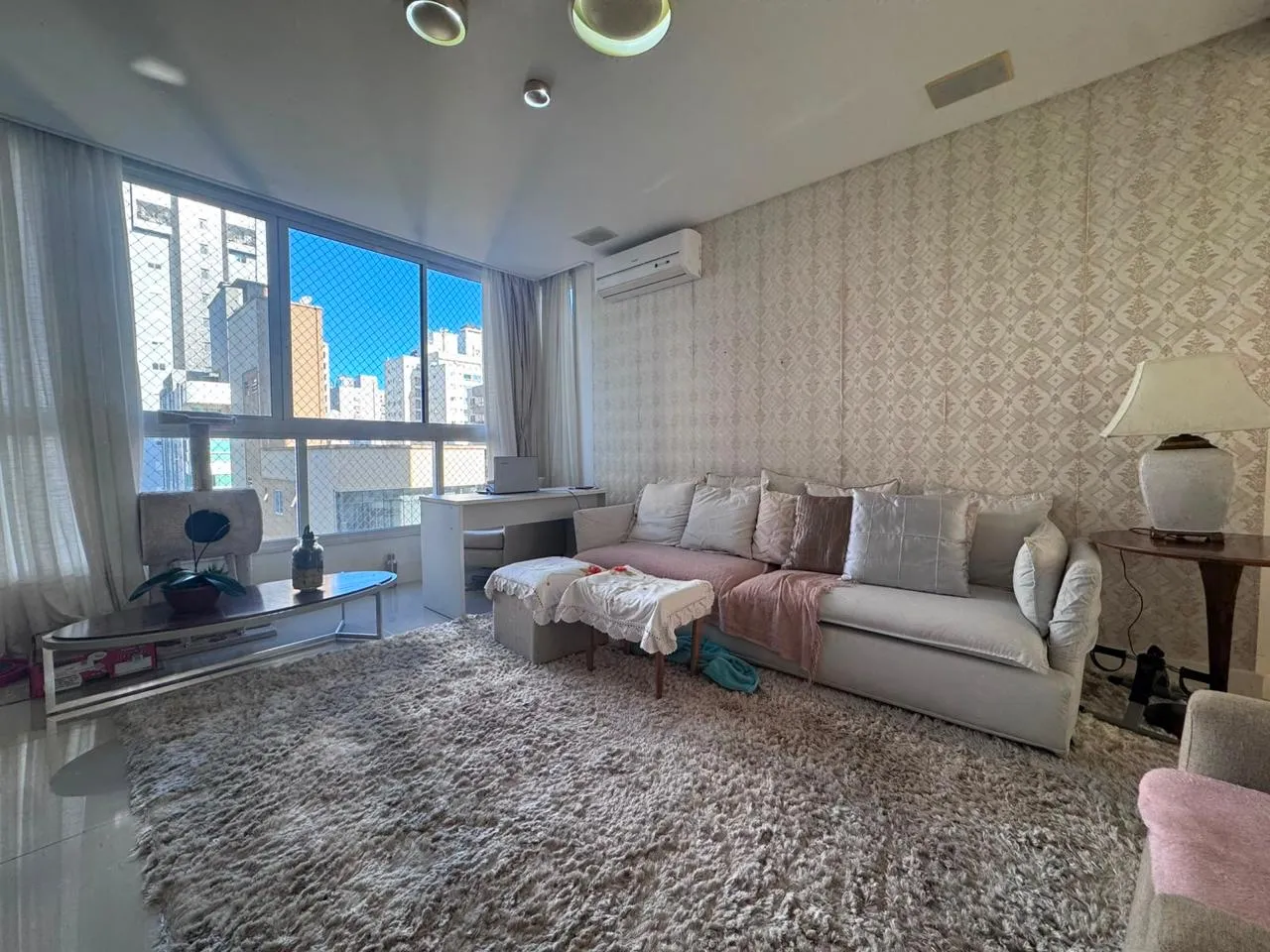 Imagem Apartamento à venda com 192.4m2 por R$ 2.400.000,00