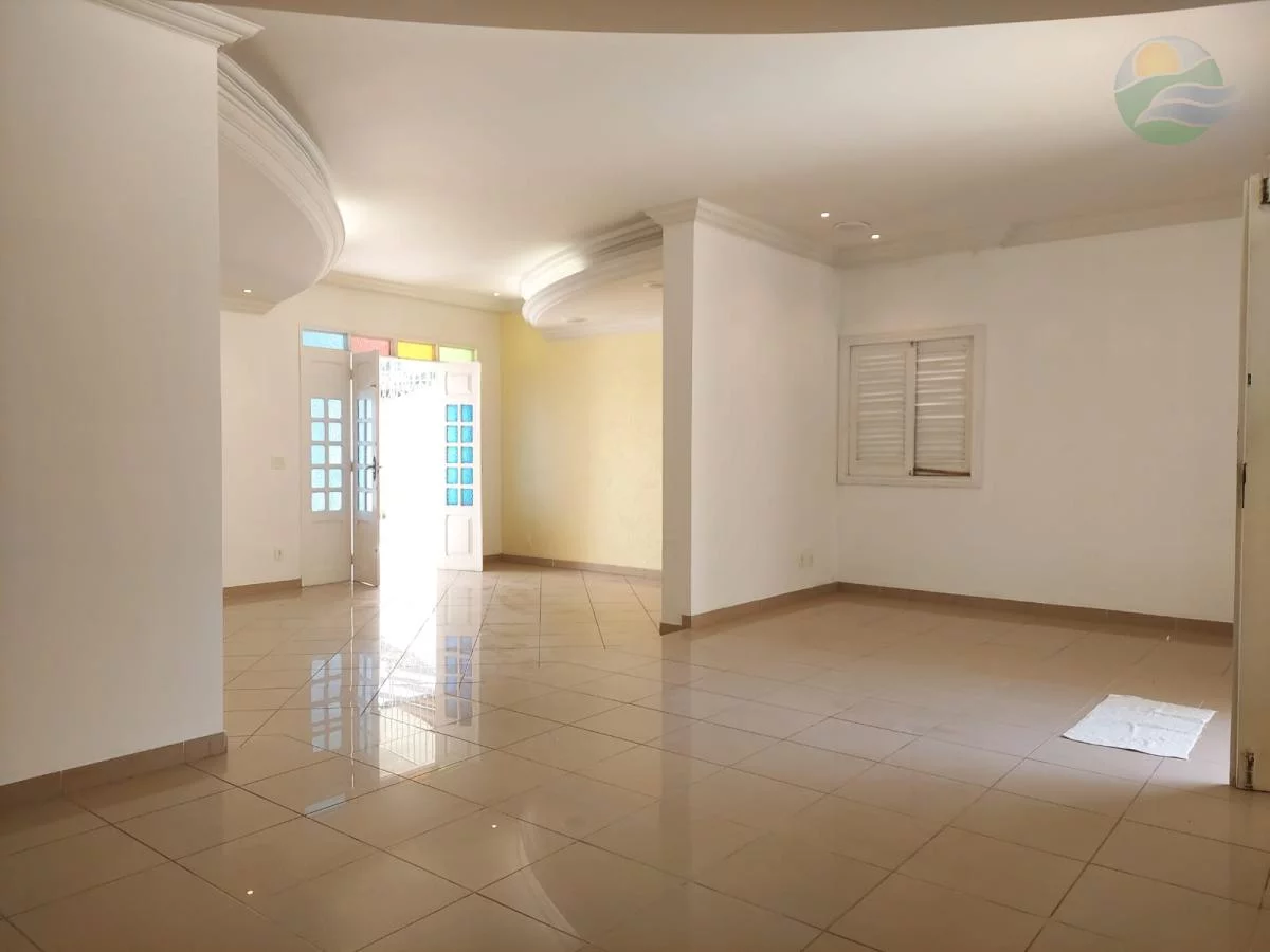 Imagem Casa ampla 03 quartos para venda, em Piedade, Jaboatão dos Guararapes.
