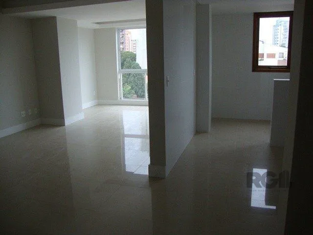 Imagem Excelente cobertura com 4 vagas no Centro de Novo Hamburgo