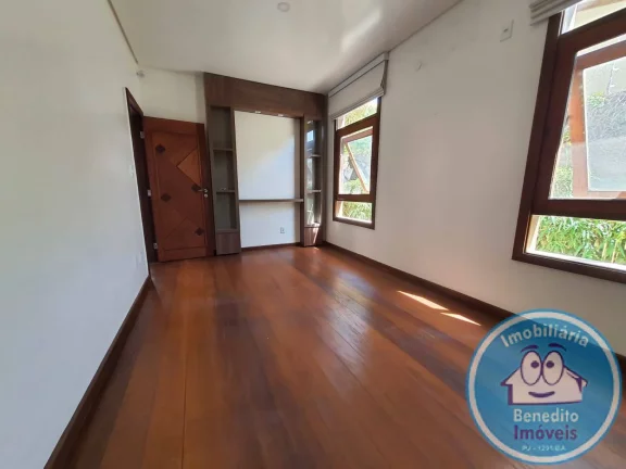 Imagem Vendo casa excepcional com design exclusivo em Porto Seguro
