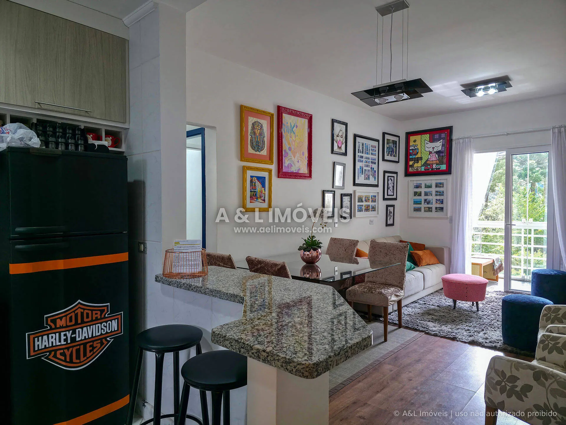 Imagem Apartamento em Campos do Jordão | Lareira e Deck | 84,97 m²