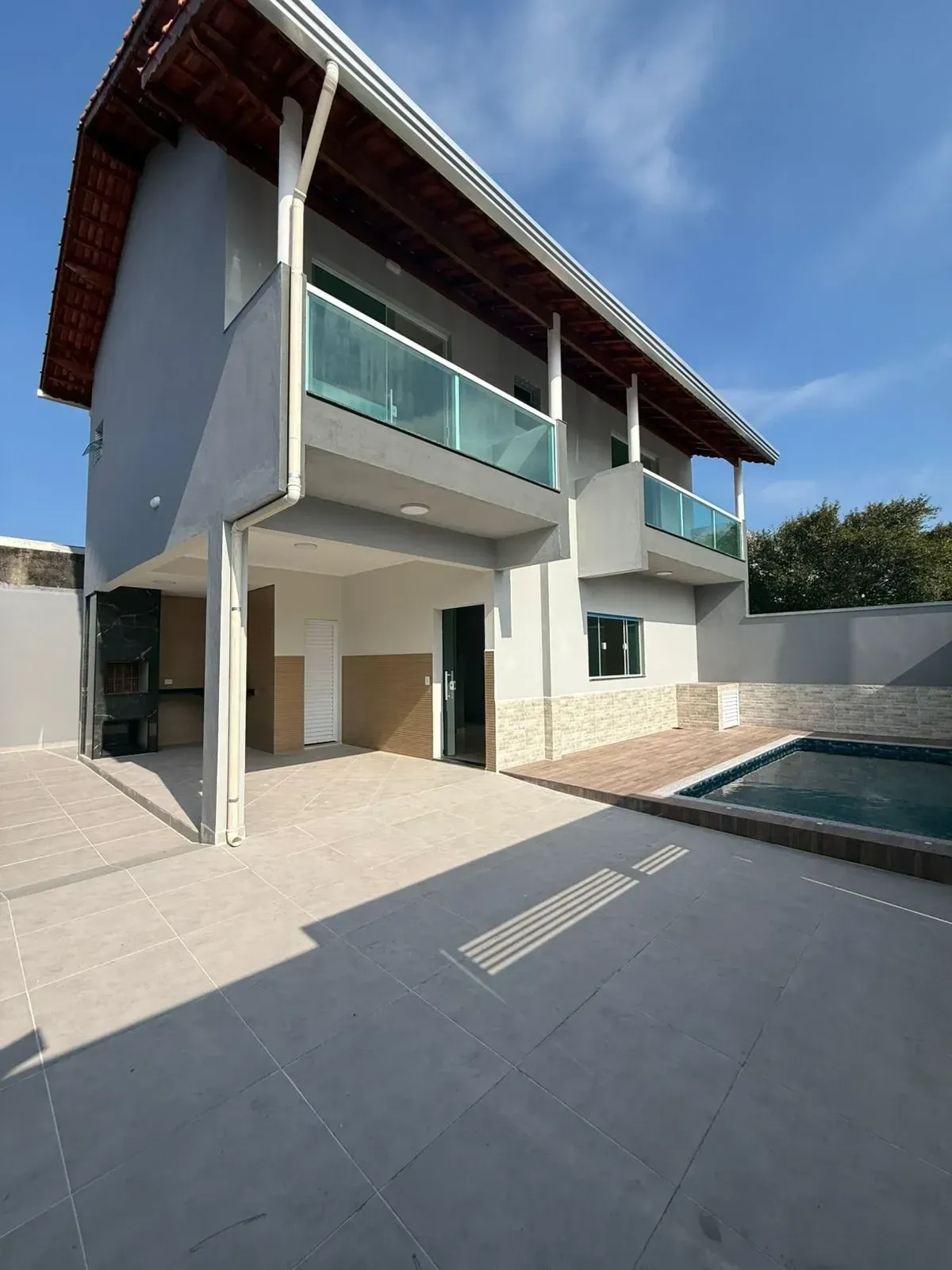 Imagem Sobrado com 3 Quartos à Venda, 119 m² em Vila Atlântica - Mongaguá