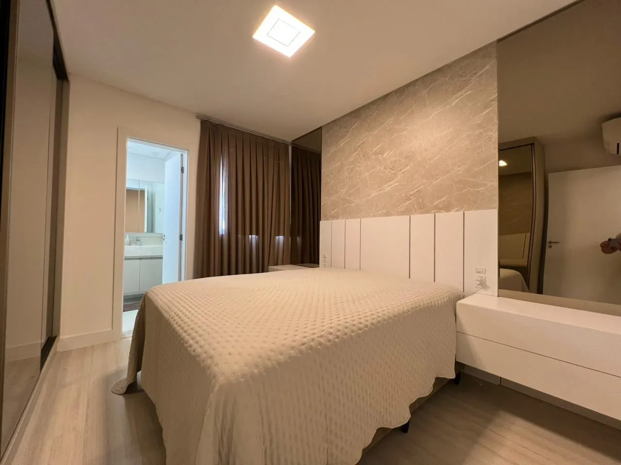 Imagem Apartamento à venda com 130m2 por R$ 2.050.000,00