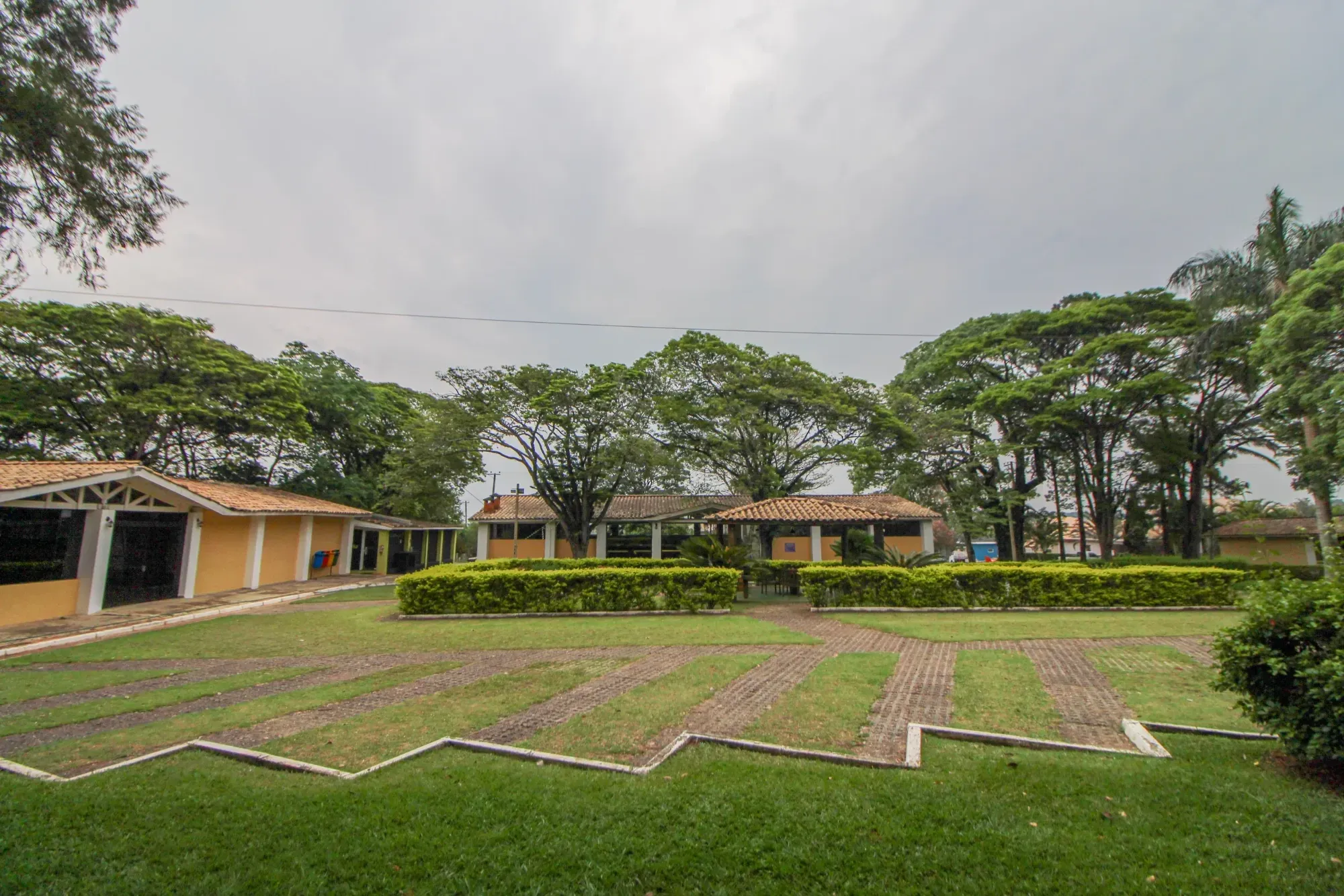 Imagem Casa de Condomínio com 4 Quartos à Venda, 380 metros em Caguassu - Sorocaba