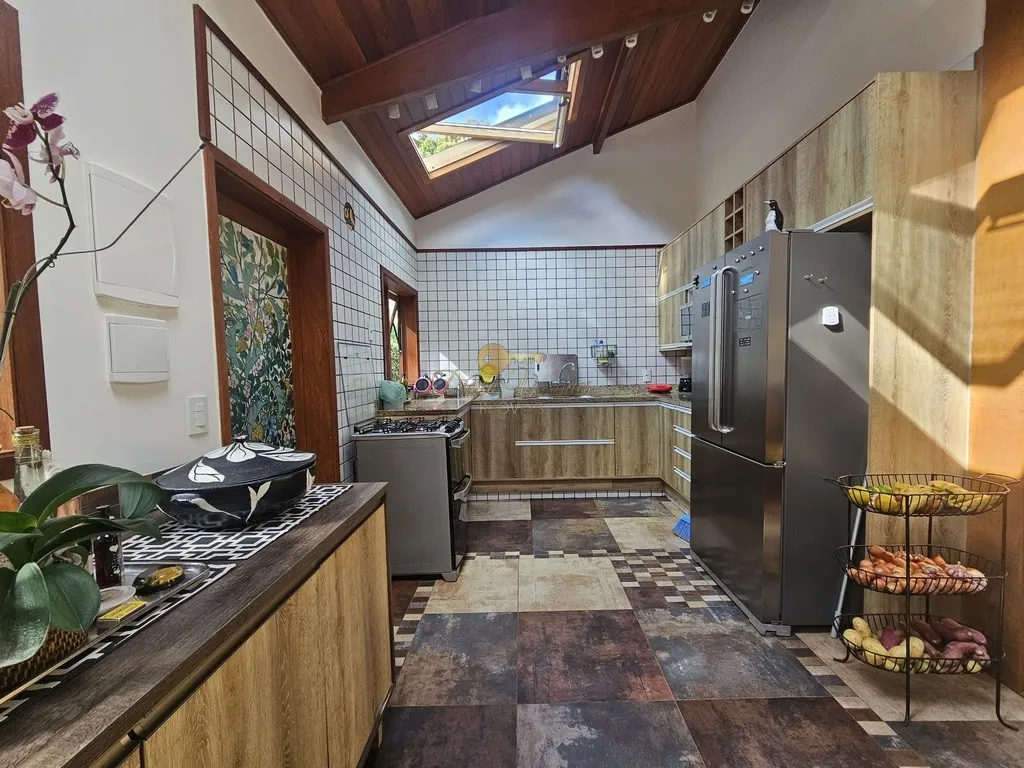 Imagem Casa em Condomínio para Venda em Teresópolis / RJ no bairro Cruzeiro