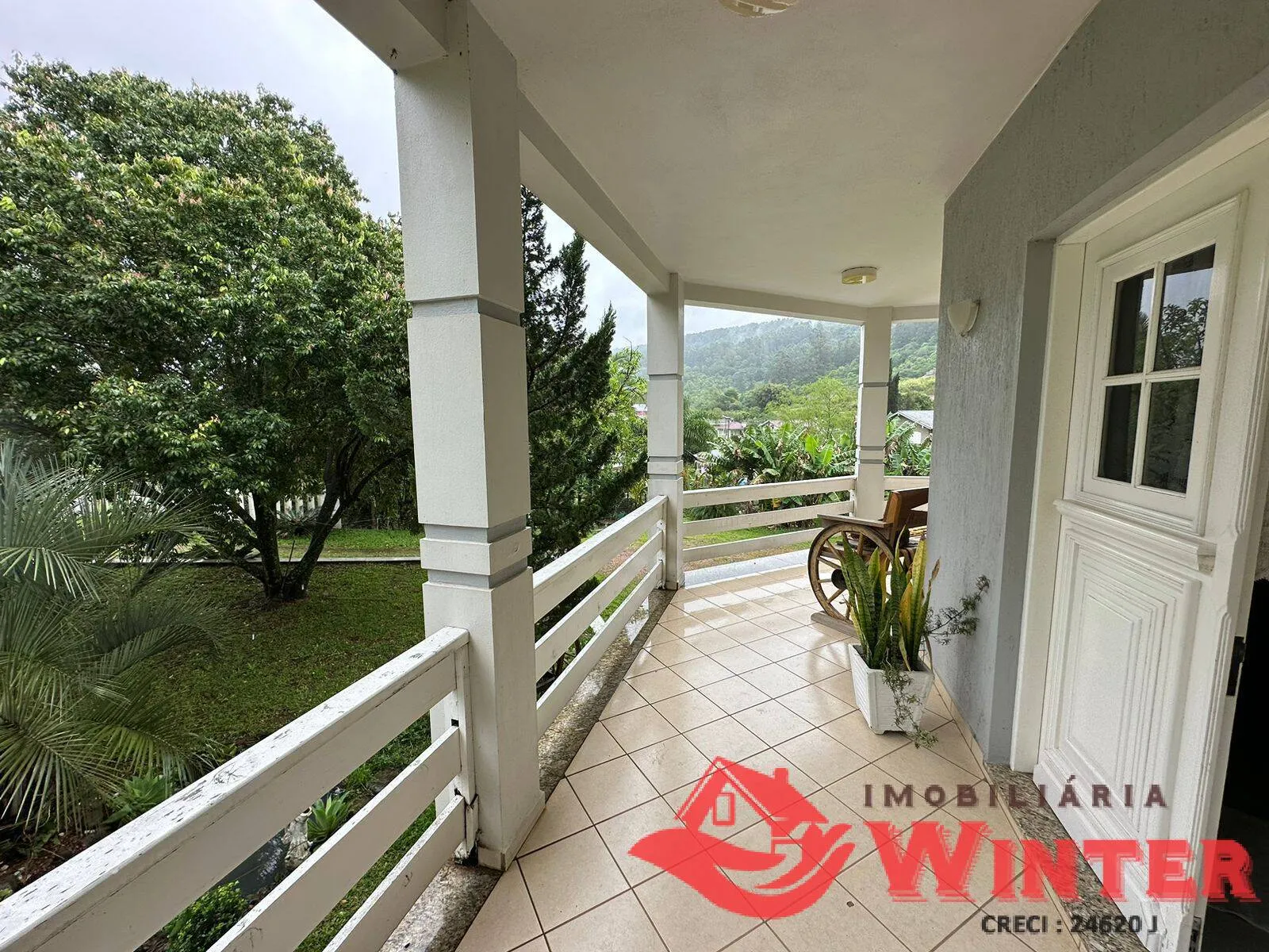 Imagem Casa com 220m2 no São Roque, Feliz.