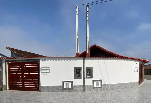Imagem CASA COM 80 m² - JARDIM PRAIA GRANDE - MONGAGUA SP