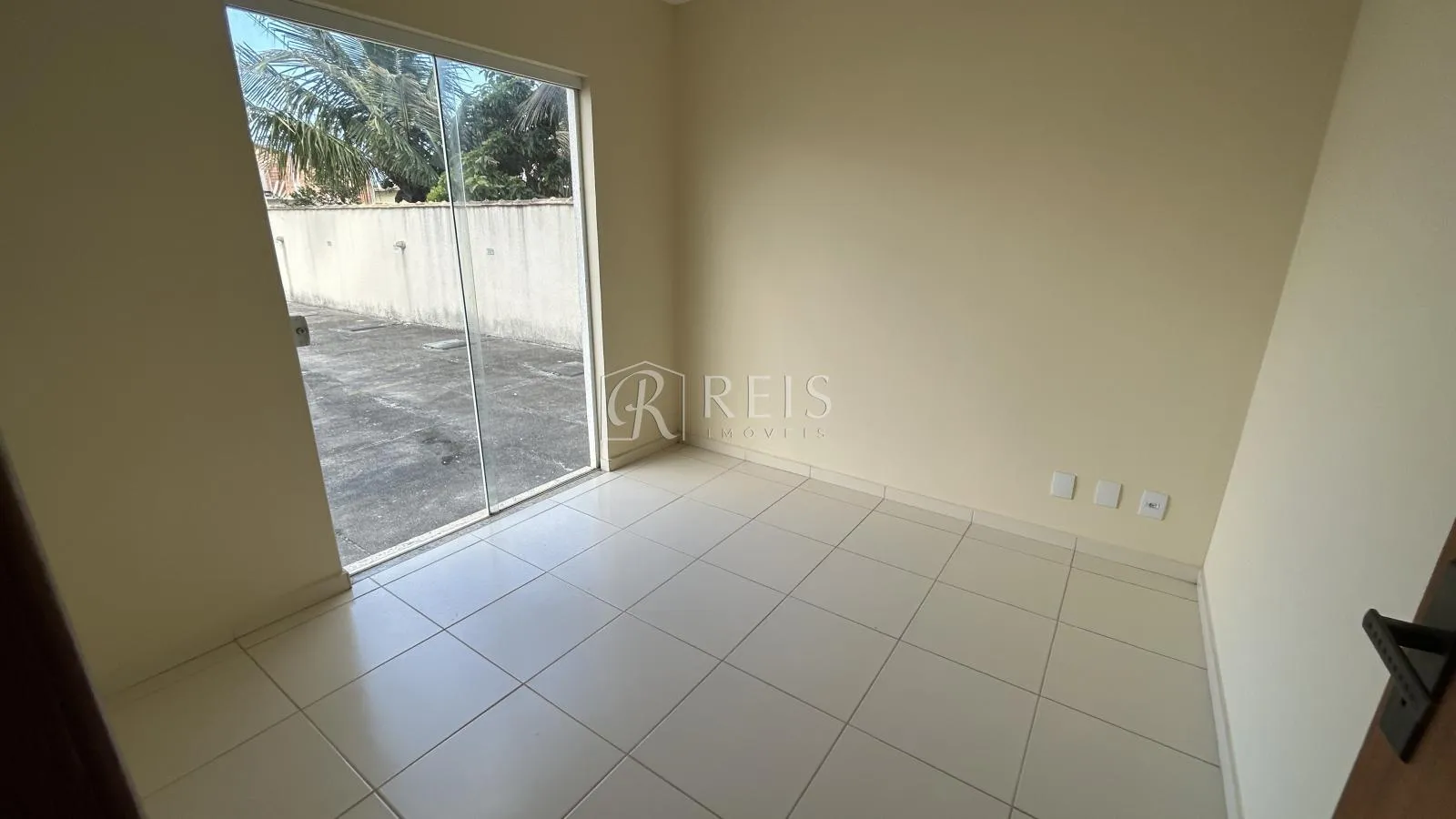 Imagem Apartamento para Venda em Rio das Ostras, Enseada das Gaivotas, 2 dormitórios, 1 banheiro, 1 vaga