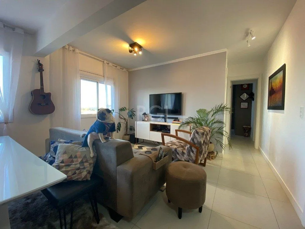 Imagem Apartamento para Venda - 65m², 2 dormitórios, sendo 1 suites, 1 vaga - Humaitá