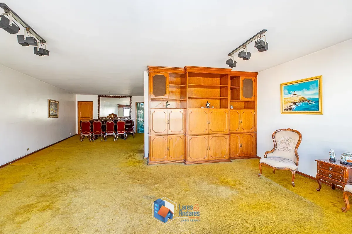 Imagem Apartamento para venda em Bom Retiro com 3 quartos, sendo 1 suíte, 254m²