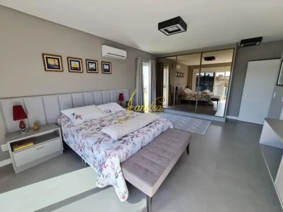 Imagem Sobrado finamente mobiliado e decorado beira de lago