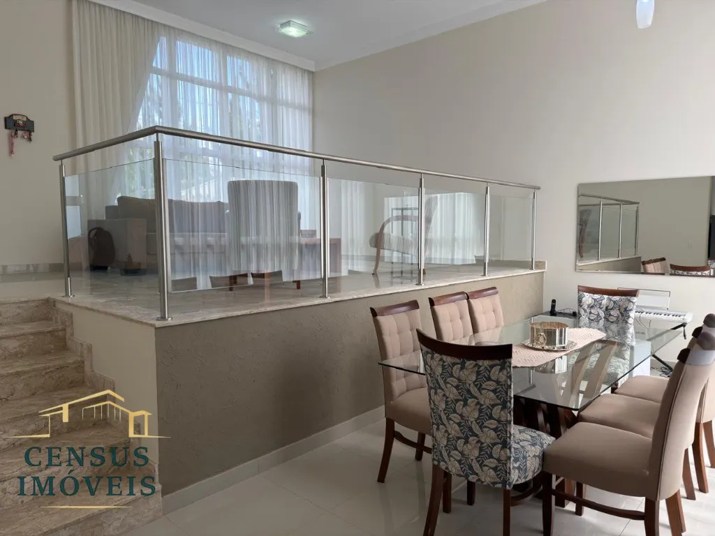 Foto do imóvel: Casa à venda com 3 suítes e amplo quintal no Conndomínio Villagio di Verona na cidade de Vinhedo-SP. em Condomínio Villagio di Verona