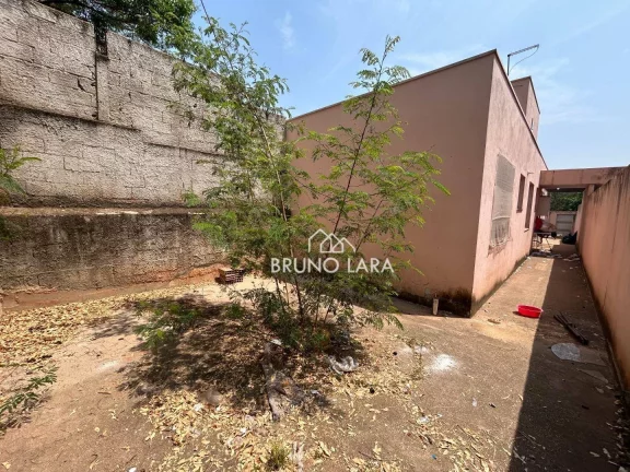 Imagem Casa com 2 dormitórios à venda, 74 m² por R$ 190.000,00 - Atenas - Igarapé/MG