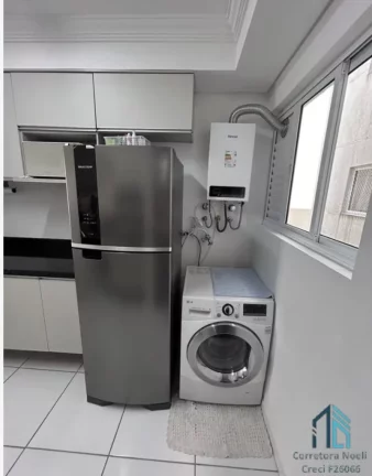Imagem Apartamento Mobiliado, 02 quartos, vaga livre, no Santa Cândida em Curitiba PR