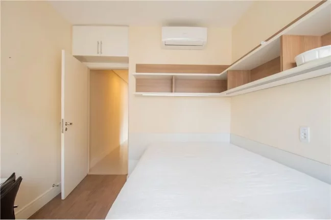 Imagem Apartamento à venda em São Paulo, Vila Olímpia, com 3 quartos, 110m2