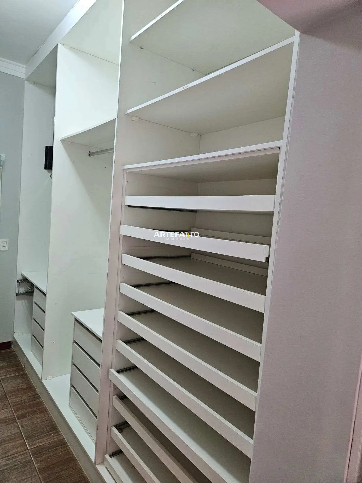 Imagem Casa à venda em Franca, Vila Santos Dumont, com 3 quartos, 233m2