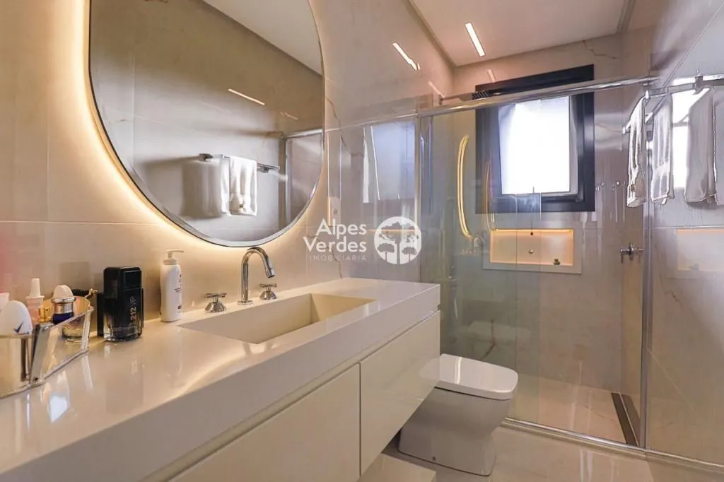 Imagem Vende-se Casa no Condomínio Aspen Mountain, com 03 Suítes