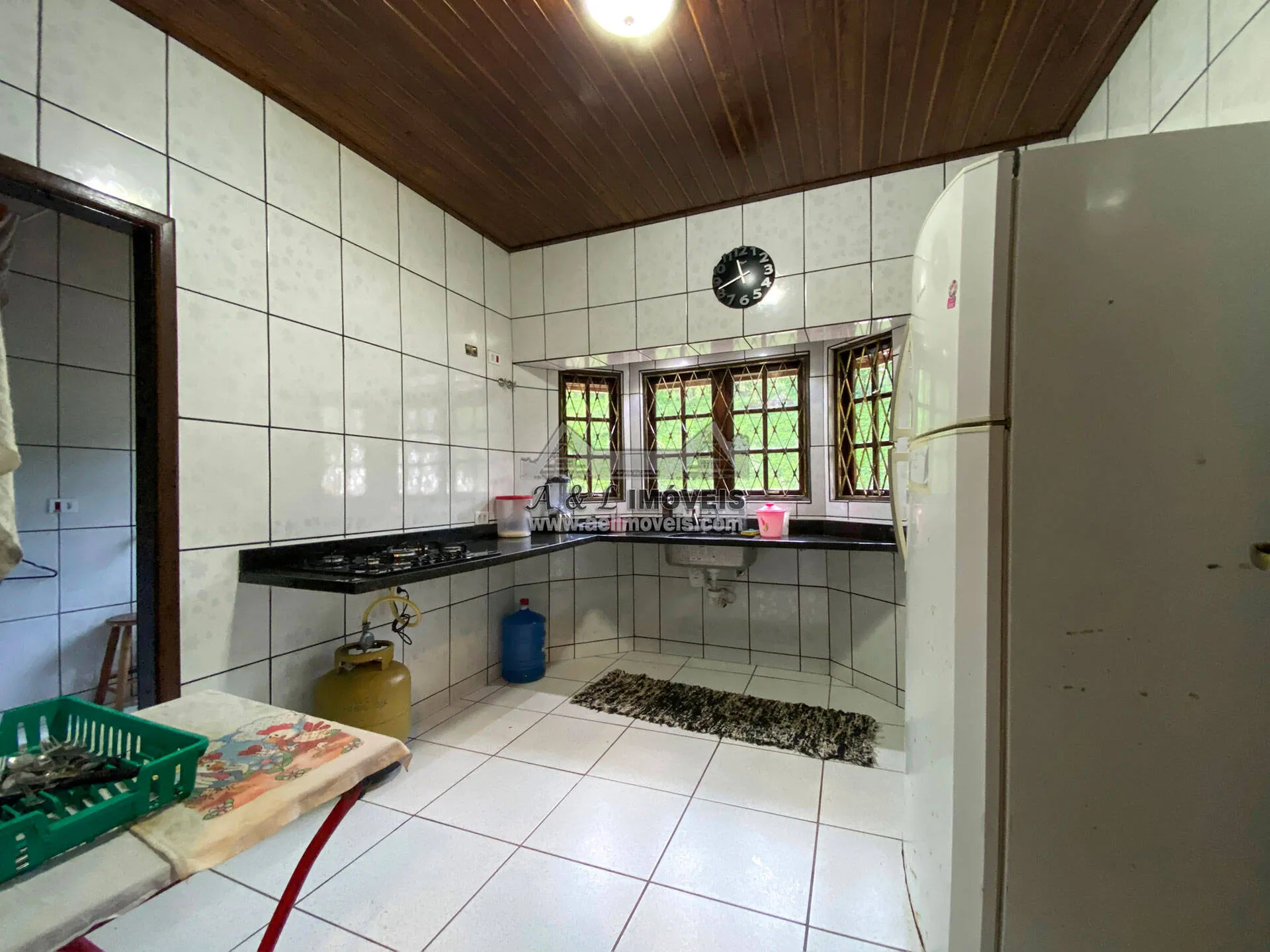 Imagem Casa à venda em Campos do Jordão - Belo imóvel com 3 dormitórios