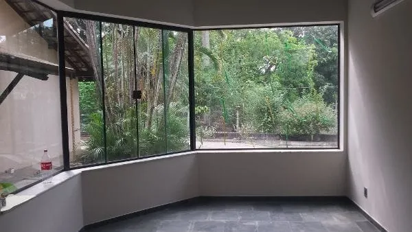Imagem Chácara à venda 3 Quartos, 3 Suites, 3 Vagas, 3000M², Parque Lago Azul, Pindamonhangaba - SP