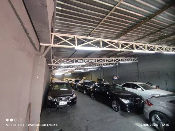 Imagem Loja com 500m² em Moema.