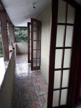 Imagem Casa com 2 Quartos à Venda, 70 m² em Vila Muqui - Teresópolis