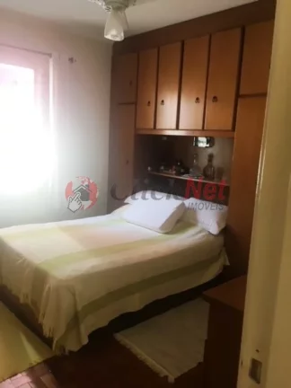 Imagem Sobrado no bairro Jardim, 3 dorm, 1 suíte, 2 vagas, 200 m