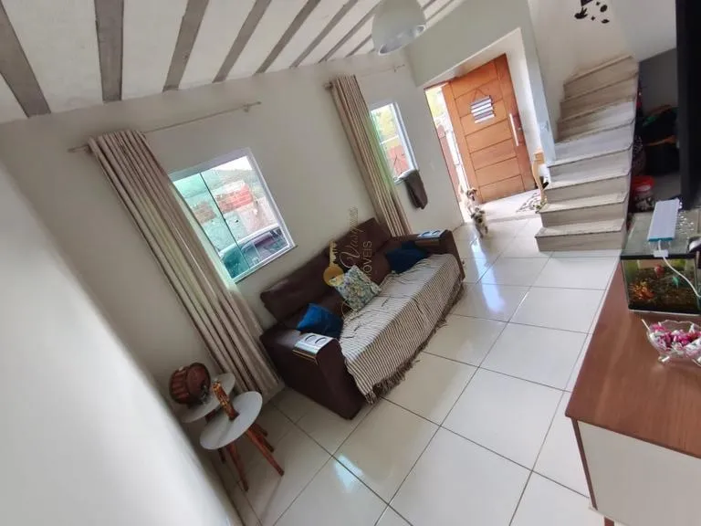 Imagem Casa para Venda em Teresópolis / RJ no bairro Cruzeiro