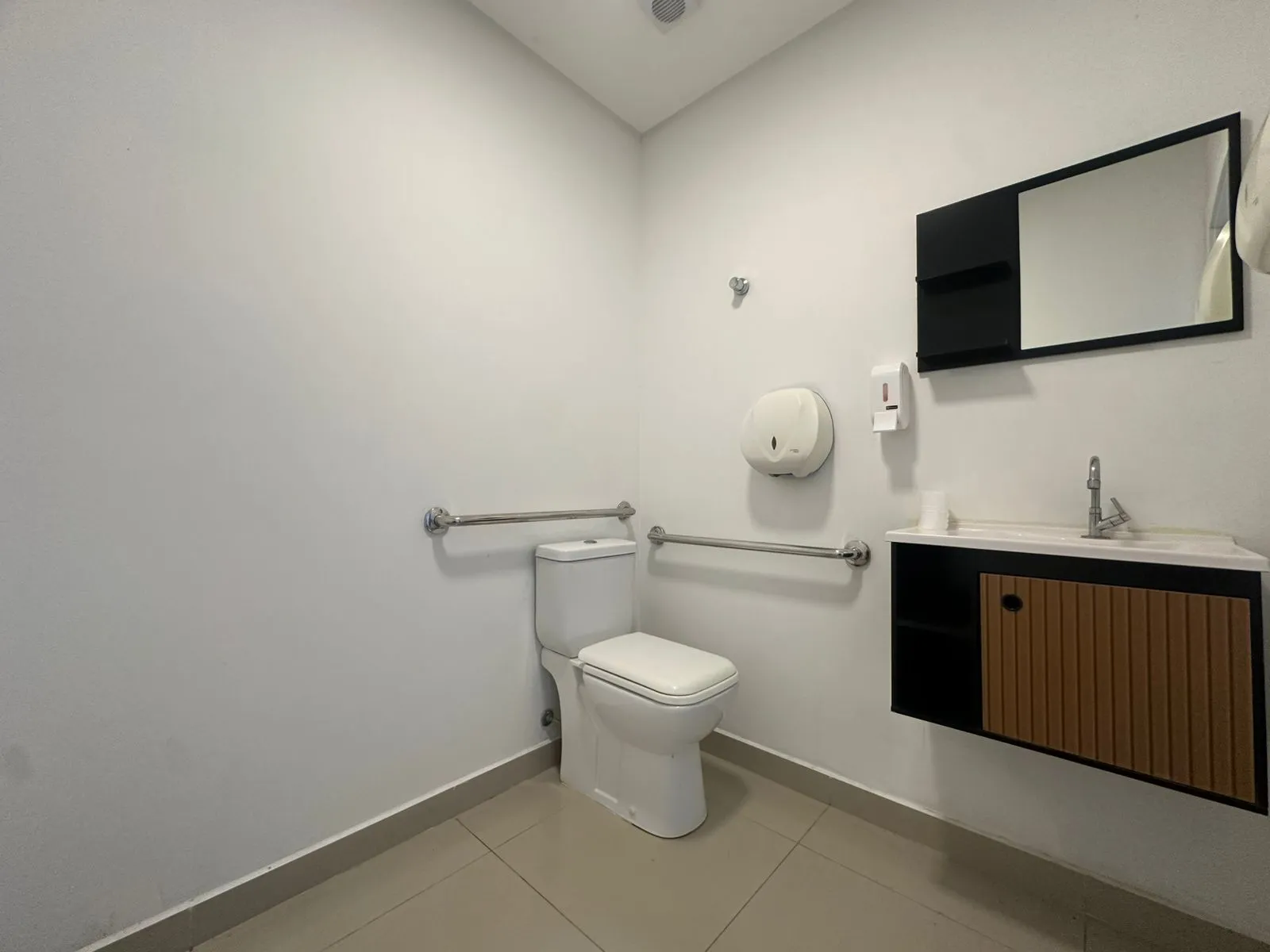 Imagem Sala Comercial à venda com 512m2 por R$ 790.000,00