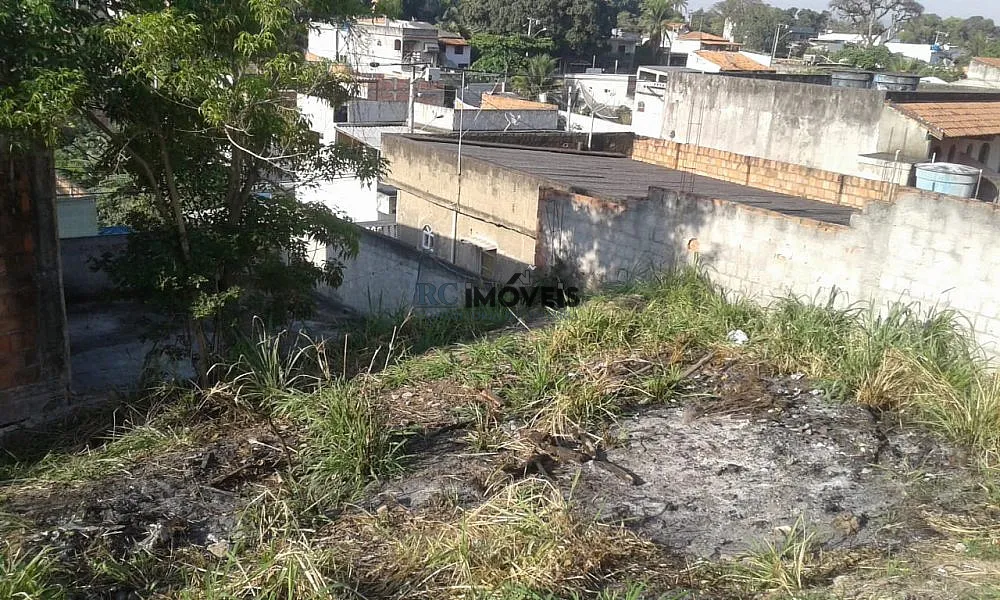 Imagem Terreno a Venda no bairro Amendoeira - São Gonçalo, RJ