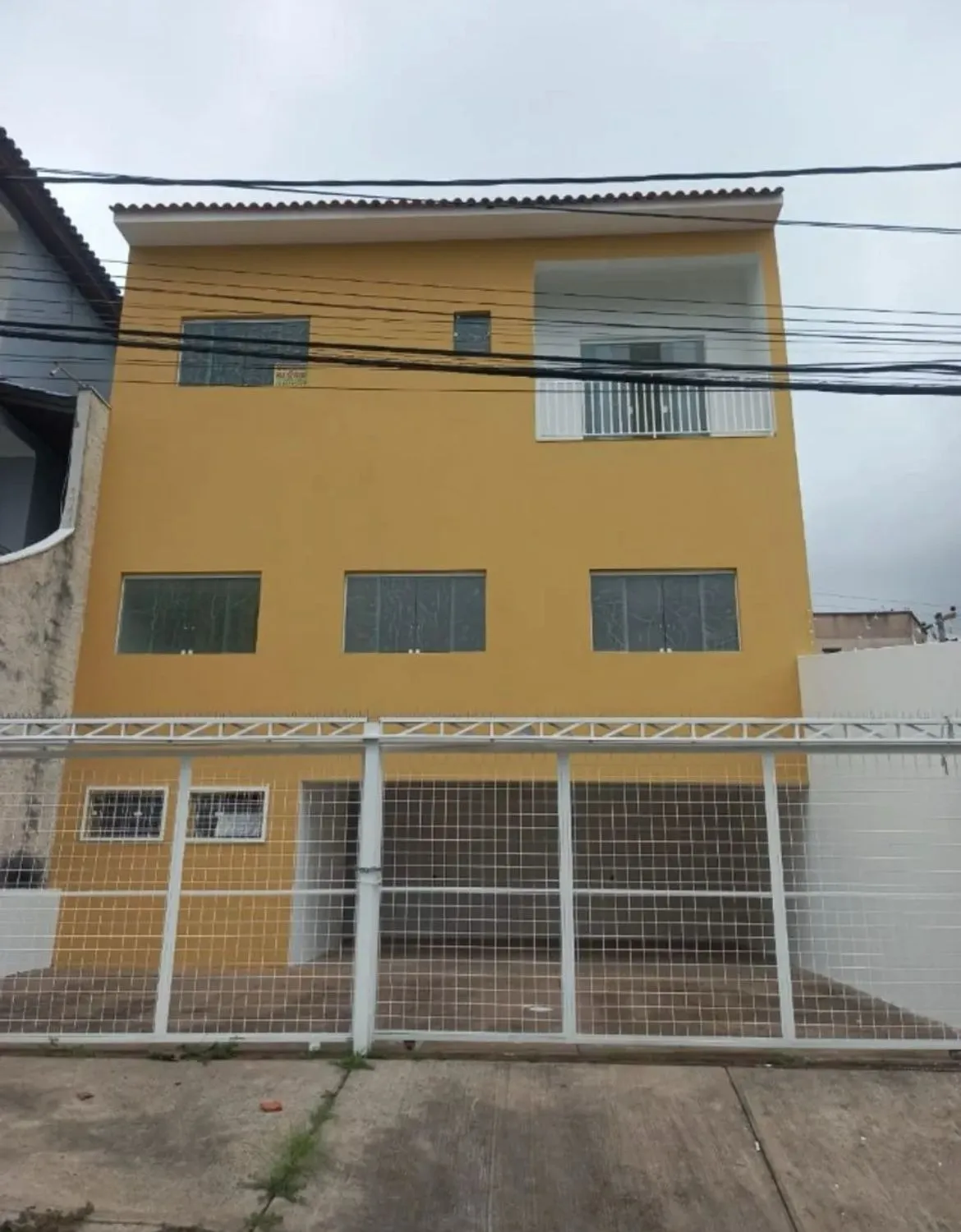 Imagem Oportunidade em Sorocaba! Imóvel Comercial com 9 Salas e 10 Vagas