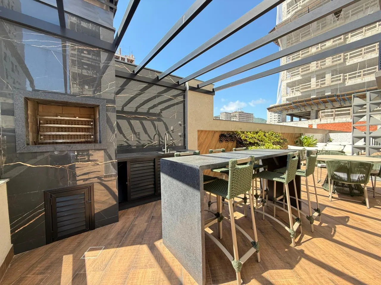 Imagem Apartamento com vista para o mar à venda com 87.82m2 por R$ 1.300.000,00