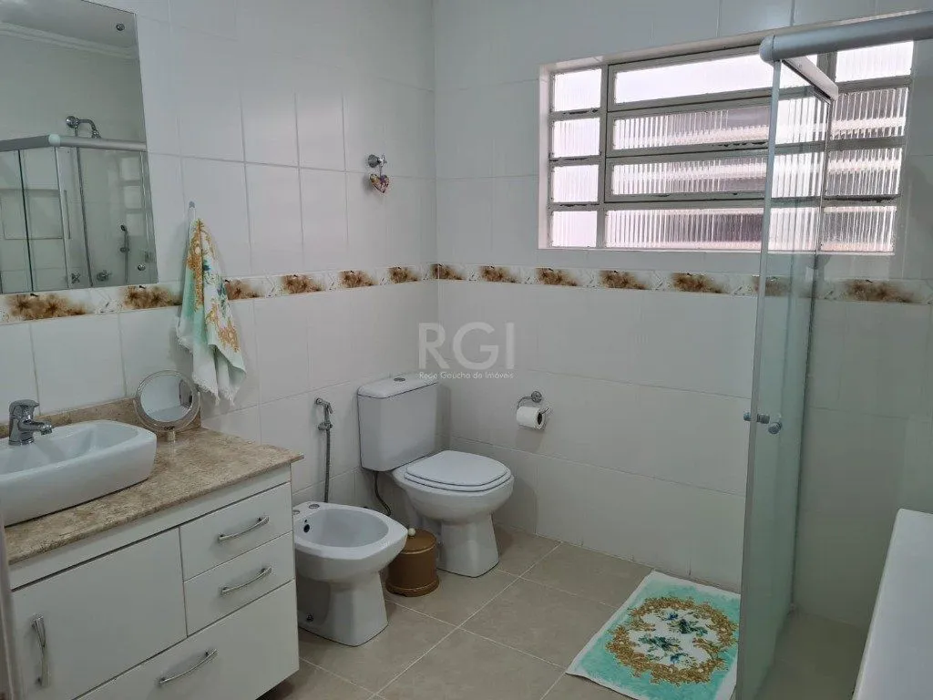 Imagem Casa para Venda - 188m², 3 dormitórios, sendo 1 suites, 3 vagas - Jardim Itu